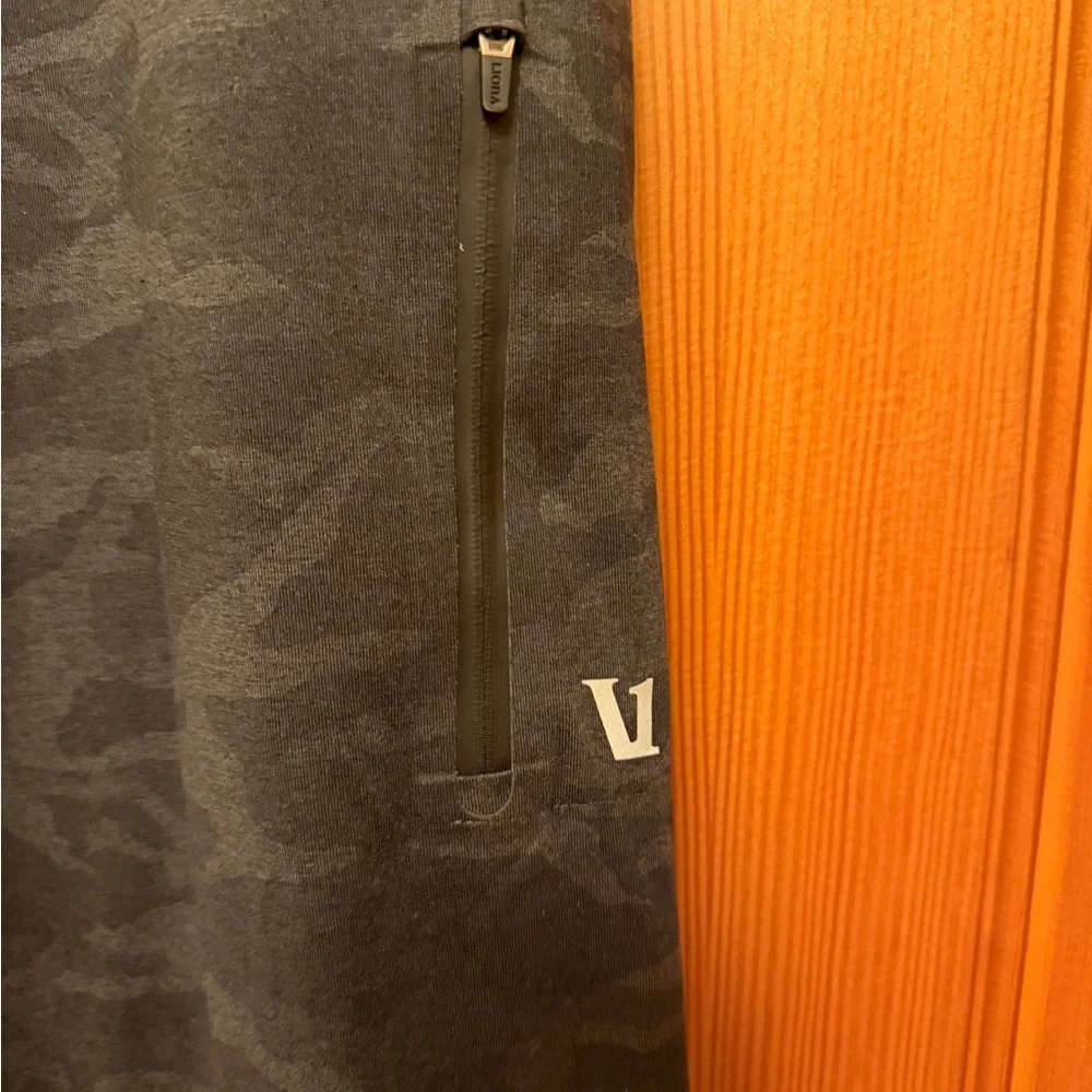 Vuori Men's Sunday Performance Jogger - Picture 7 of 12